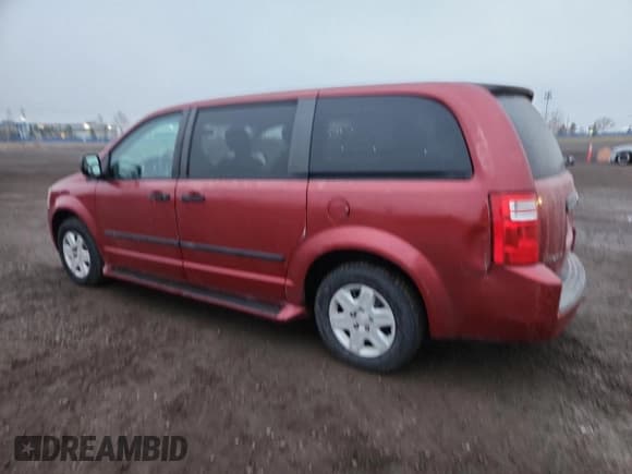✅ 2008 Dodge Grand Caravan SE • VIN: 2D8HN44H88R641928 • Lot: 93752005. Listed on Copart with 210,079 mi. Free auction sales archive from the USA and detailed vehicle history report at DreamBid. Image 2.