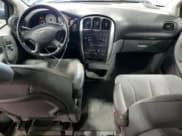 ✅ 2005 Chrysler Town & Country Touring • VIN: 2C4GP54L05R215807 • Лот: 84770625. Опубликован ранее на Copart с пробегом 236 334 миль. Бесплатный доступ к архиву аукционных продаж из США и подробный отчёт об истории автомобиля на DreamBid. Изображение 8.