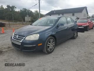 ✅ 2005 Volkswagen Jetta 2.5L • VIN: 3VWDF71K45M634339 • Lot: 85592225. Listed on Copart with 146,965 mi. Free auction sales archive from the USA and detailed vehicle history report at DreamBid. Image 1.