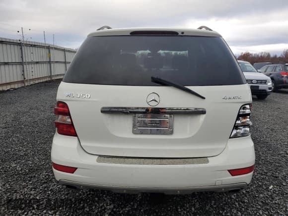 ✅ 2009 Mercedes-Benz M 350 • VIN: 4JGBB86E49A530754 • Lot: 92002965. Wystawiony na Copart z przebiegiem 175 368 mil. Bezpłatny archiwum sprzedaży aukcyjnych z USA i szczegółowy raport historii pojazdu na DreamBid. Zdjęcie 6.