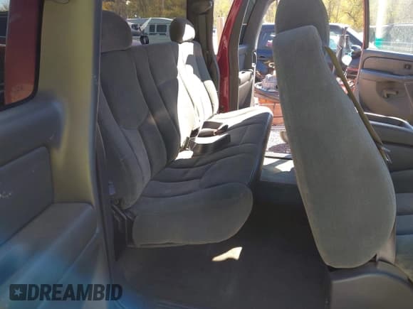 ✅ 2004 Chevrolet Silverado 1500 Z71 • VIN: 2GCEK19T441282348 • Лот: 43528812. Опубликован ранее на IAAI с пробегом 128 913 миль. Бесплатный доступ к архиву аукционных продаж из США и подробный отчёт об истории автомобиля на DreamBid. Изображение 8.