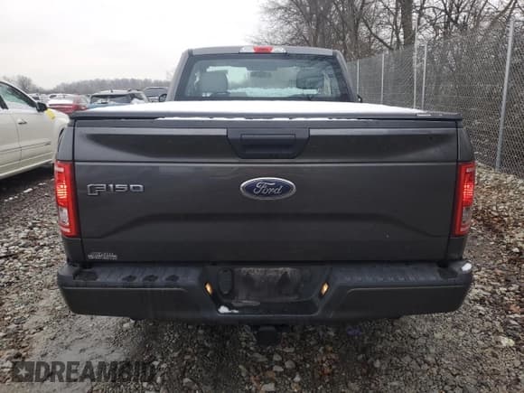✅ 2017 Ford F-150 XL • VIN: 1FTMF1CP0HFC86391 • Lot: 85509444. Wystawiony na Copart z przebiegiem 69 218 mil. Bezpłatny archiwum sprzedaży aukcyjnych z USA i szczegółowy raport historii pojazdu na DreamBid. Zdjęcie 6.