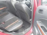 ✅ 2018 Ford EcoSport SES • VIN: MAJ6P1CL8JC224964 • Lot: 43472612. Wystawiony na IAAI z przebiegiem 153 689 mil. Bezpłatny archiwum sprzedaży aukcyjnych z USA i szczegółowy raport historii pojazdu na DreamBid. Zdjęcie 8.