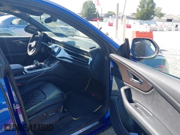 ✅ 2023 Audi SQ8 Premium Plus • VIN: WA1AWBF11PD034802 • Lot: 43318547. Listed on IAAI with 7,575 mi. Free auction sales archive from the USA and detailed vehicle history report at DreamBid. Image 5.