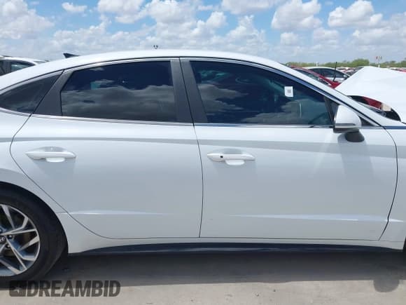 ✅ 2021 Hyundai Sonata SEL • VIN: 5NPEL4JA7MH064279 • Лот: 42996728. Опубликован ранее на IAAI с пробегом 103 517 миль. Бесплатный доступ к архиву аукционных продаж из США и подробный отчёт об истории автомобиля на DreamBid. Изображение 14.