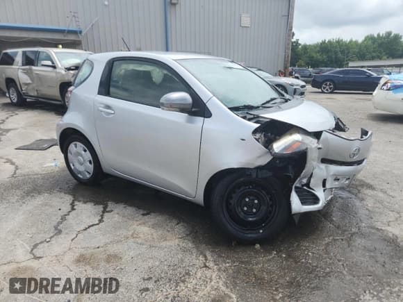 ✅ 2013 Scion iQ • VIN: JTNJJXB01DJ023029 • Лот: 64015115. Опубликован ранее на Copart с пробегом 30 272 миль. Бесплатный доступ к архиву аукционных продаж из США и подробный отчёт об истории автомобиля на DreamBid. Изображение 4.