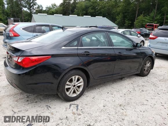 ✅ 2011 Hyundai Sonata GLS • VIN: 5NPEB4AC0BH163544 • Lot: 68605514. Listed on Copart with 144,484 mi. Free auction sales archive from the USA and detailed vehicle history report at DreamBid. Image 3.