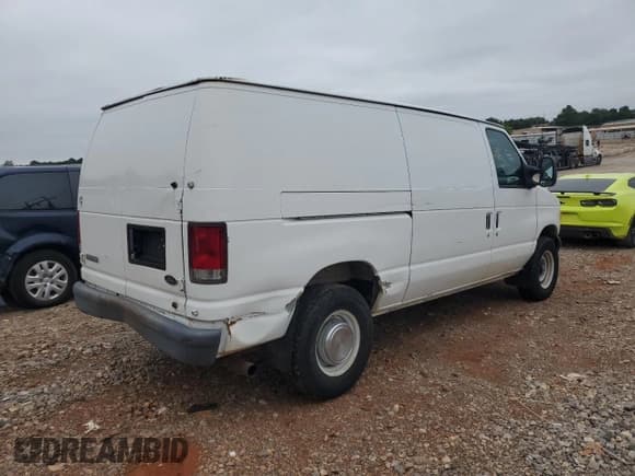 ✅ 2006 Ford Econoline Cargo • VIN: 1FTNE24L66HA61984 • Lot: 71124475. Wystawiony na Copart z przebiegiem 270 020 mil. Bezpłatny archiwum sprzedaży aukcyjnych z USA i szczegółowy raport historii pojazdu na DreamBid. Zdjęcie 3.