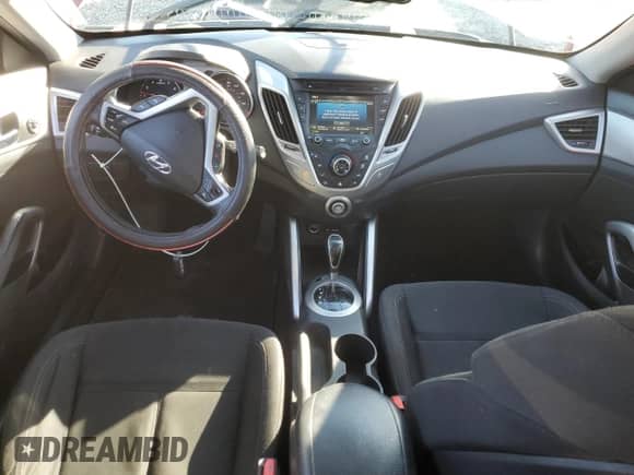 ✅ 2013 Hyundai Veloster RE:MIX • VIN: KMHTC6AD5DU152990 • Лот: 46902105. Размещён на Copart с пробегом 152 776 миль миль. Получите бесплатный доступ к архиву аукционных продаж из США и посмотрите подробный отчёт об истории автомобиля на DreamBid. Изображение 8.