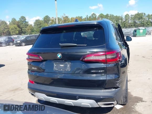 ✅ 2023 BMW X5 xDrive40i • VIN: 5UXCR6C07P9N44856 • Лот: 43374111. Опубликован ранее на IAAI с пробегом 54 824 миль. Бесплатный доступ к архиву аукционных продаж из США и подробный отчёт об истории автомобиля на DreamBid. Изображение 16.