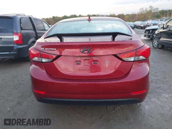 ✅ 2014 Hyundai Elantra SE • VIN: 5NPDH4AE9EH539691 • Лот: 43499596. Опубликован ранее на IAAI с пробегом 56 784 миль. Бесплатный доступ к архиву аукционных продаж из США и подробный отчёт об истории автомобиля на DreamBid. Изображение 16.