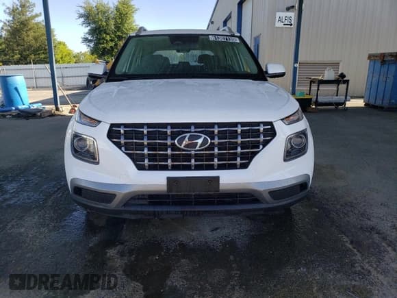 ✅ 2023 Hyundai Venue SEL • VIN: KMHRC8A39PU262345 • Lot: 61307135. Listed on Copart with 50,748 mi. Free auction sales archive from the USA and detailed vehicle history report at DreamBid. Image 5.
