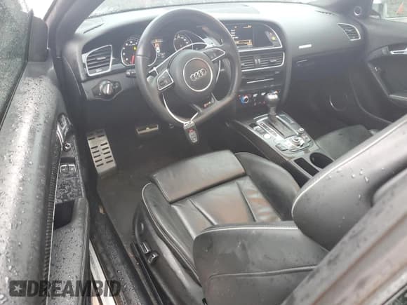 ✅ 2013 Audi RS 5 • VIN: WUAC6AFR4DA902998 • Lot: 46179095. Listed on Copart with 79,590 mi. Free auction sales archive from the USA and detailed vehicle history report at DreamBid. Image 8.