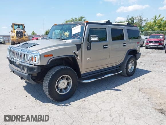 ✅ 2005 Hummer H2 SUV • VIN: 5GRGN23U05H102013 • Lot: 43035915. Wystawiony na IAAI z przebiegiem 148 850 mil. Bezpłatny archiwum sprzedaży aukcyjnych z USA i szczegółowy raport historii pojazdu na DreamBid. Zdjęcie 21.