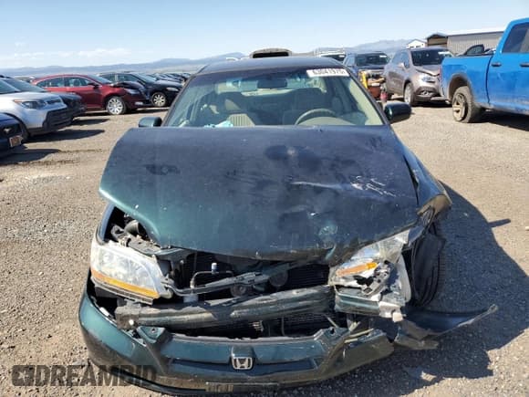 ✅ 1998 Honda Accord LX • VIN: 1HGCG5643WA046832 • Лот: 63041975. Опубликован ранее на Copart с пробегом 125 941 миль. Бесплатный доступ к архиву аукционных продаж из США и подробный отчёт об истории автомобиля на DreamBid. Изображение 5.