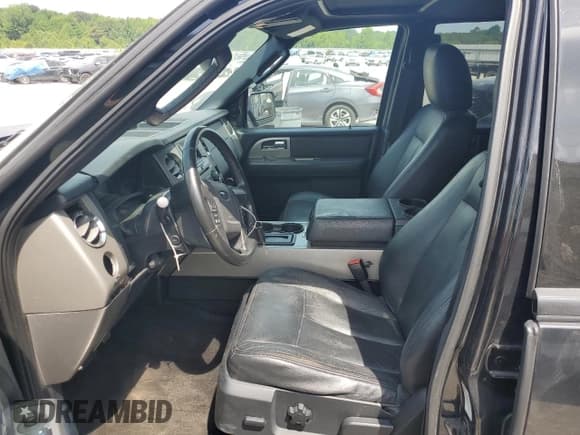 ✅ 2015 Ford Expedition Max XLT • VIN: 1FMJK1HT7FEF26720 • Лот: 62429955. Опубликован ранее на Copart с пробегом 219 593 миль. Бесплатный доступ к архиву аукционных продаж из США и подробный отчёт об истории автомобиля на DreamBid. Изображение 7.