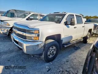 ✅ 2015 Chevrolet Silverado 2500HD LT • VIN: 1GC1KVEG3FF165208 • Lot: 90517925. Wystawiony na Copart z przebiegiem 311 427 mil. Bezpłatny archiwum sprzedaży aukcyjnych z USA i szczegółowy raport historii pojazdu na DreamBid. Zdjęcie 1.