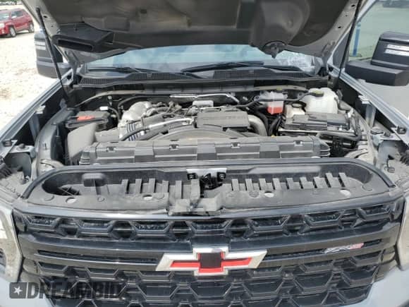 2024 Chevrolet Silverado 2500HD ZR2 с VIN 1GC4YYEY2RF266590, выставлен на аукционе Copart как лот 50052555 с пробегом 8 195 миль миль и Списание • Salvage title. История ставок и продаж доступна на DreamBid. Изображение 11.