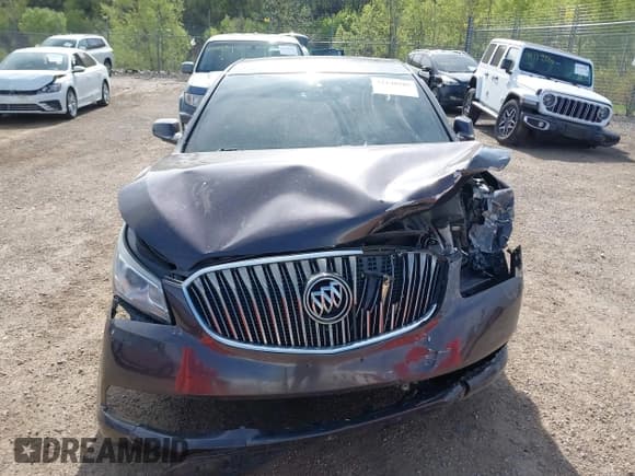 ✅ 2015 Buick LaCrosse Leather • VIN: 1G4GB5GR9FF279458 • Lot: 42148285. Wystawiony na IAAI z przebiegiem 120 457 mil. Bezpłatny archiwum sprzedaży aukcyjnych z USA i szczegółowy raport historii pojazdu na DreamBid. Zdjęcie 11.