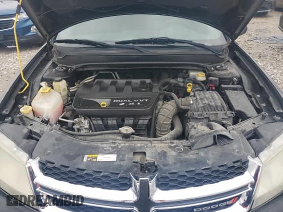 ✅ 2014 Dodge Avenger SE • VIN: 1C3CDZAB8EN109360 • Lot: 79880704. Wystawiony na Copart z przebiegiem 156 314 mil. Bezpłatny archiwum sprzedaży aukcyjnych z USA i szczegółowy raport historii pojazdu na DreamBid. Zdjęcie 11.