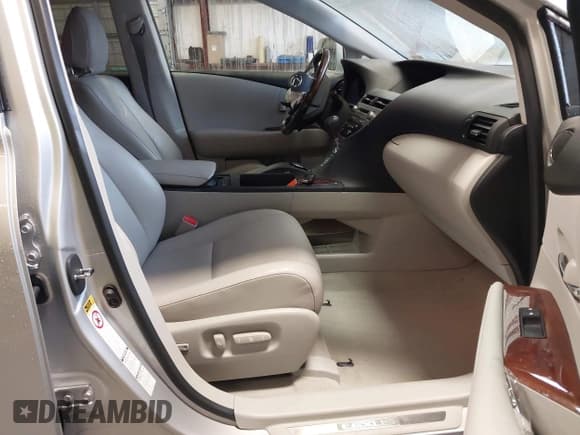 ✅ 2010 Lexus RX 350 • VIN: 2T2BK1BA0AC023246 • Лот: 43169766. Опубликован ранее на IAAI с пробегом 90 550 миль. Бесплатный доступ к архиву аукционных продаж из США и подробный отчёт об истории автомобиля на DreamBid. Изображение 5.