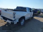 ✅ 2025 Chevrolet Silverado 1500 High Country • VIN: 1GCUKJEL7SZ110059 • Лот: 43449624. Опубликован ранее на IAAI с пробегом 20 466 миль. Бесплатный доступ к архиву аукционных продаж из США и подробный отчёт об истории автомобиля на DreamBid. Изображение 4.