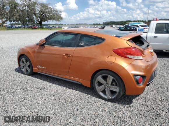 2013 Hyundai Veloster Turbo z VIN KMHTC6AE5DU166493, wystawiony jako Copart lot #81244455 z przebiegiem 116 148 mil mil oraz Szkoda całkowita • Salvage title. Historia ofert i sprzedaży dostępna na DreamBid. Obrazek 2.