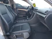 ✅ 2002 Audi A4 1.8T • VIN: WAULC68E22A157319 • Lot: 56549314. Wystawiony na Copart z przebiegiem 242 402 mil. Bezpłatny archiwum sprzedaży aukcyjnych z USA i szczegółowy raport historii pojazdu na DreamBid. Zdjęcie 7.