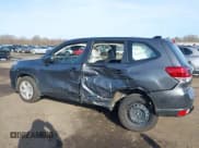 ✅ 2024 Subaru Forester • VIN: JF2SKAAC8RH417674 • Lot: 41863970. Listed on IAAI with 2,724 mi. Free auction sales archive from the USA and detailed vehicle history report at DreamBid. Image 6.