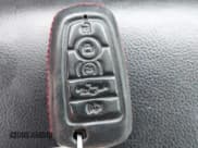 ✅ 2018 Ford F-150 XL • VIN: 1FTEW1E56JKC02331 • Lot: 42554412. Wystawiony na IAAI z przebiegiem 203 633 mil. Bezpłatny archiwum sprzedaży aukcyjnych z USA i szczegółowy raport historii pojazdu na DreamBid. Zdjęcie 11.