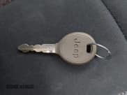 ✅ 2016 Jeep Patriot Sport • VIN: 1C4NJPBA2GD526182 • Lot: 43033927. Wystawiony na IAAI z przebiegiem 108 101 mil. Bezpłatny archiwum sprzedaży aukcyjnych z USA i szczegółowy raport historii pojazdu na DreamBid. Zdjęcie 11.