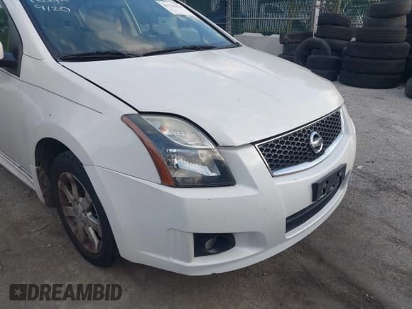 ✅ 2012 Nissan Sentra S • VIN: 3N1AB6AP5CL722667 • Lot: 43275070. Wystawiony na IAAI z przebiegiem 100 117 mil. Bezpłatny archiwum sprzedaży aukcyjnych z USA i szczegółowy raport historii pojazdu na DreamBid. Zdjęcie 6.