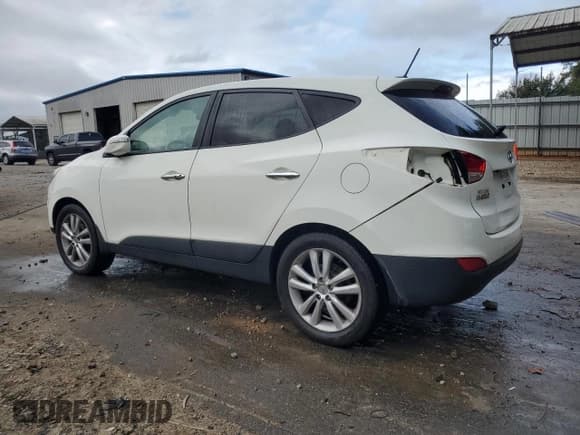 ✅ 2013 Hyundai Tucson GLS • VIN: KM8JUCACXDU609559 • Lot: 84447885. Listed on Copart with 213,627 mi. Free auction sales archive from the USA and detailed vehicle history report at DreamBid. Image 2.