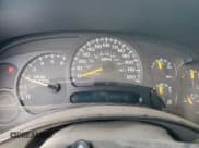 ✅ 2005 Chevrolet Suburban LT • VIN: 3GNEC16Z95G257855 • Лот: 61812335. Опубликован ранее на Copart с пробегом 188 511 миль. Бесплатный доступ к архиву аукционных продаж из США и подробный отчёт об истории автомобиля на DreamBid. Изображение 9.