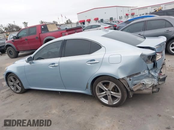 ✅ 2011 Lexus IS 250 • VIN: JTHBF5C26B5132072 • Lot: 41428954. Listed on IAAI with 158,335 mi. Free auction sales archive from the USA and detailed vehicle history report at DreamBid. Image 15.