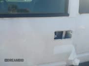 ✅ 1998 GMC Sierra 2500 • VIN: 1GTGC29J1WE529918 • Лот: 42417638. Опубликован ранее на IAAI с пробегом 110 854 миль. Бесплатный доступ к архиву аукционных продаж из США и подробный отчёт об истории автомобиля на DreamBid. Изображение 13.