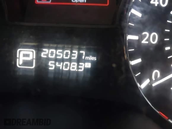 ✅ 2015 Nissan Altima S • VIN: 1N4AL3AP1FN895377 • Lot: 43658255. Wystawiony na IAAI z przebiegiem 205 037 mil. Bezpłatny archiwum sprzedaży aukcyjnych z USA i szczegółowy raport historii pojazdu na DreamBid. Zdjęcie 7.