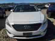 2016 Hyundai Sonata Eco z VIN 5NPE24AA6GH412905, wystawiony jako Copart lot #85193485 z przebiegiem 143 955 mil mil oraz Szkoda całkowita • Salvage title. Historia ofert i sprzedaży dostępna na DreamBid. Obrazek 5.