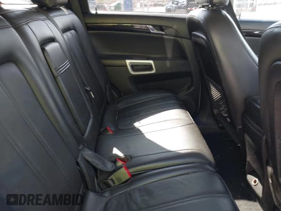 ✅ 2014 Chevrolet Captiva Sport LT • VIN: 3GNAL3EK4ES541521 • Lot: 42025723. Wystawiony na IAAI z przebiegiem 139 403 mil. Bezpłatny archiwum sprzedaży aukcyjnych z USA i szczegółowy raport historii pojazdu na DreamBid. Zdjęcie 8.