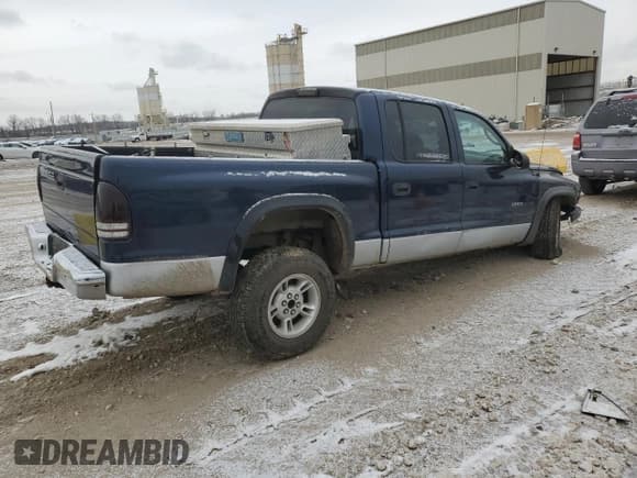 ✅ 2001 Dodge Dakota Sport • VIN: 1B7GL2AN41S118134 • Lot: 44824475. Wystawiony na Copart z przebiegiem 213 207 mil. Bezpłatny archiwum sprzedaży aukcyjnych z USA i szczegółowy raport historii pojazdu na DreamBid. Zdjęcie 3.