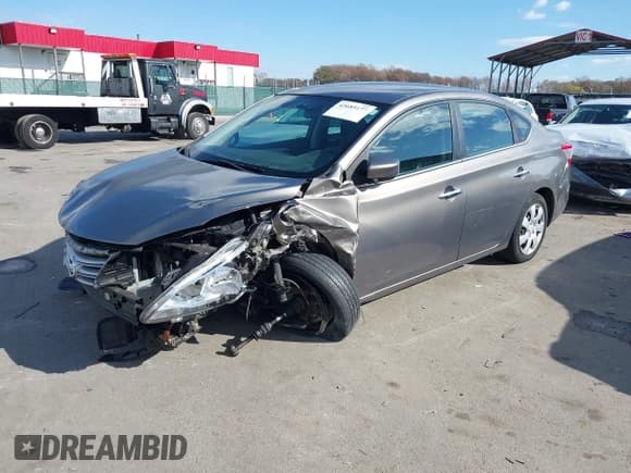✅ 2015 Nissan Sentra S • VIN: 3N1AB7AP3FY303715 • Lot: 43685177. Listed on IAAI with 70,842 mi. Free auction sales archive from the USA and detailed vehicle history report at DreamBid. Image 2.