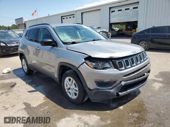 ✅ 2020 Jeep Compass Sport • VIN: 3C4NJCAB2LT124900 • Lot: 66677685. Listed on Copart with 38,105 mi. Free auction sales archive from the USA and detailed vehicle history report at DreamBid. Image 4.