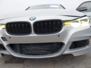 ✅ 2015 BMW 3 Series 335i • VIN: WBA3A9C58FK472544 • Лот: 43796913. Опубликован ранее на IAAI с пробегом 111 298 миль. Бесплатный доступ к архиву аукционных продаж из США и подробный отчёт об истории автомобиля на DreamBid. Изображение 12.