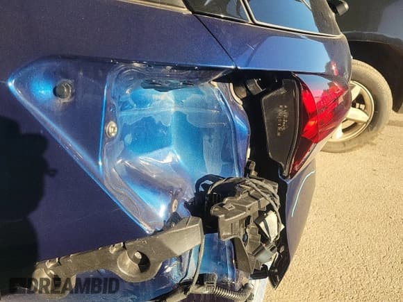 ✅ 2022 Chevrolet Equinox LT • VIN: 3GNAXUEV5NL244773 • Лот: 43705281. Опубликован ранее на IAAI с пробегом 77 407 миль. Бесплатный доступ к архиву аукционных продаж из США и подробный отчёт об истории автомобиля на DreamBid. Изображение 3.