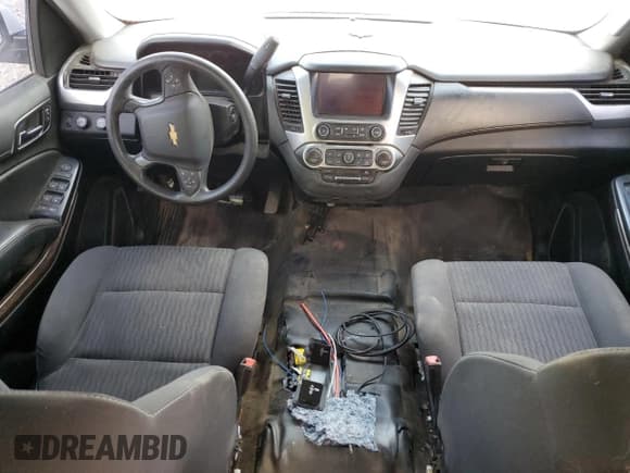 ✅ 2020 Chevrolet Suburban Commercial • VIN: 1GNSKKEC7LR192851 • Lot: 64365514. Wystawiony na Copart z przebiegiem Nie podano. Bezpłatny archiwum sprzedaży aukcyjnych z USA i szczegółowy raport historii pojazdu na DreamBid. Zdjęcie 8.