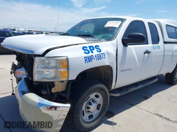 ✅ 2013 Chevrolet Silverado 2500HD Work Truck • VIN: 1GC2KVCG7DZ269218 • Lot: 42392002. Wystawiony na IAAI z przebiegiem 357 324 mil. Bezpłatny archiwum sprzedaży aukcyjnych z USA i szczegółowy raport historii pojazdu na DreamBid. Zdjęcie 6.