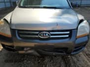 ✅ 2008 Kia Sportage LX • VIN: KNDJF723987507503 • Lot: 69040095. Listed on Copart with 164,137 mi. Free auction sales archive from the USA and detailed vehicle history report at DreamBid. Image 12.