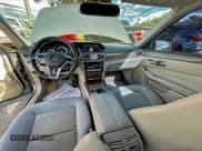 ✅ 2014 Mercedes-Benz E 350 Sport • VIN: WDDHF5KB9EA898764 • Lot: 94830445. Wystawiony na Copart z przebiegiem 141 551 mil. Bezpłatny archiwum sprzedaży aukcyjnych z USA i szczegółowy raport historii pojazdu na DreamBid. Zdjęcie 9.