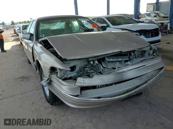 ✅ 1997 Ford Crown Victoria LX • VIN: 2FALP74W7VX231721 • Lot: 46159215. Listed on Copart with 155,363 mi. Free auction sales archive from the USA and detailed vehicle history report at DreamBid. Image 10.