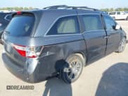 ✅ 2013 Honda Odyssey EX-L • VIN: 5FNRL5H61DB017708 • Lot: 43558622. Wystawiony na IAAI z przebiegiem 186 682 mil. Bezpłatny archiwum sprzedaży aukcyjnych z USA i szczegółowy raport historii pojazdu na DreamBid. Zdjęcie 4.